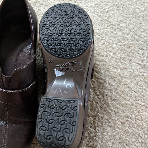 Womens like New brown Dansko size 39 - Picture 2 of 2